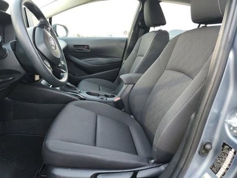 Used 2024 Toyota Corolla LE image 11