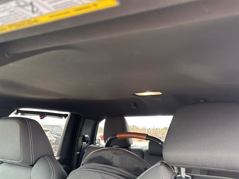 Used 2024 Toyota Tacoma TRD Sport image 10