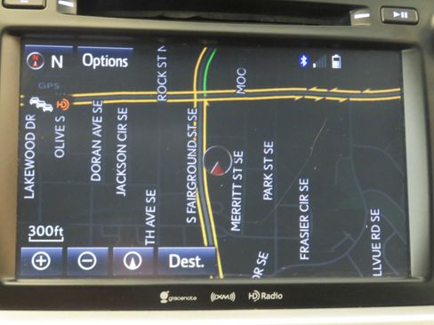 Used 2017 Toyota Highlander XLE FWD image 43