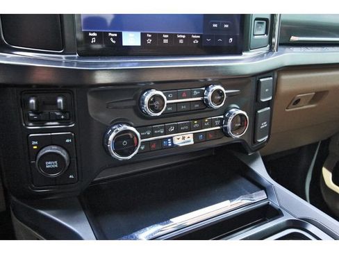 Used 2026 Ford F350 Lariat w/ Chrome Package AWD/4WD image 25