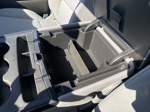 Used 2018 Chevrolet Silverado 1500 LT w/ All Star Edition image 33