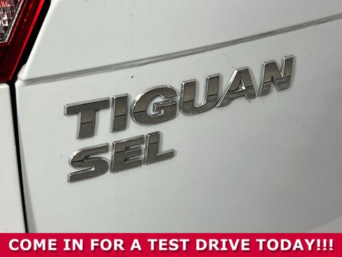 Used 2019 Volkswagen Tiguan SEL w/ 3rd Row Seat Package image 34