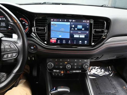 Used 2024 Dodge Durango GT AWD/4WD image 14