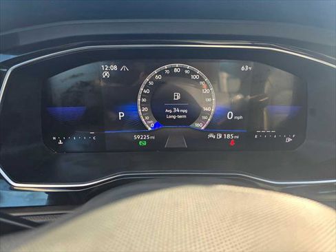 Used 2024 Volkswagen Jetta SE image 27