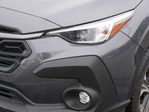 Used 2024 Subaru Crosstrek 2.0i Premium image 16