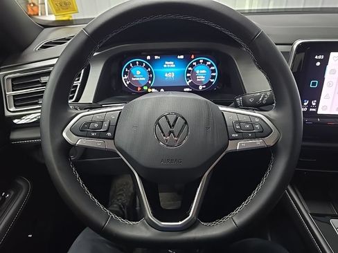 Used 2024 Volkswagen Atlas Cross Sport SE w/ Panoramic Sunroof Package AWD/4WD image 19