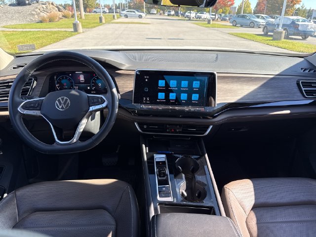Used 2024 Volkswagen Atlas SEL AWD/4WD image 19