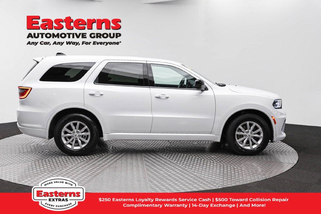 Used 2025 Dodge Durango GT RWD image 5