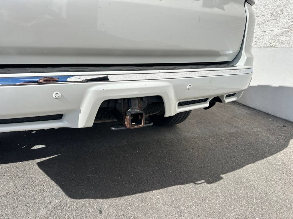 Used 2016 Toyota 4Runner Limited AWD/4WD image 5