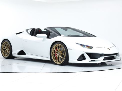 Used 2024 Lamborghini Huracan EVO image 10