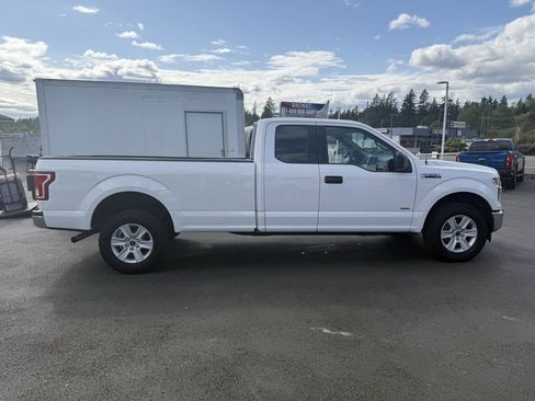 Used 2017 Ford F150 XLT w/ Max Trailer Tow Package image 15