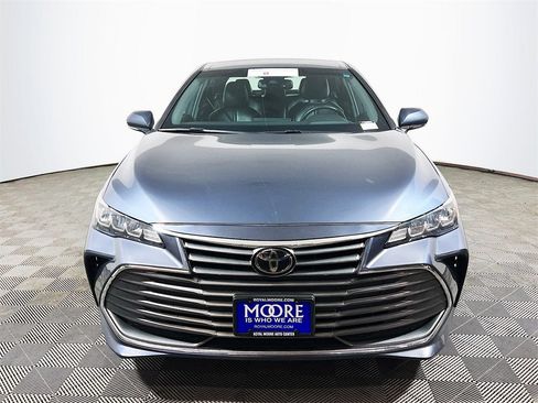 Certified 2021 Toyota Avalon XLE image 3