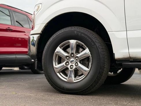 Used 2019 Ford F150 XLT w/ Equipment Group 302A Luxury AWD/4WD image 43