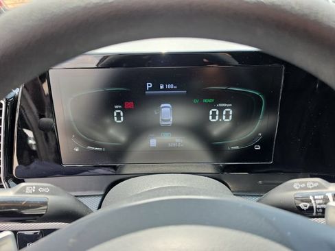 Certified 2023 Kia Sportage LX AWD/4WD image 17