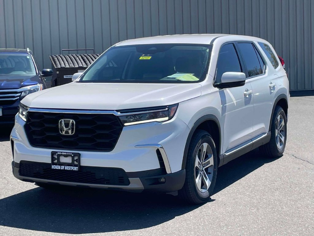 Certified 2025 Honda Pilot EX-L image 3
