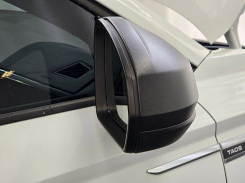 Used 2022 Volkswagen Taos S image 27