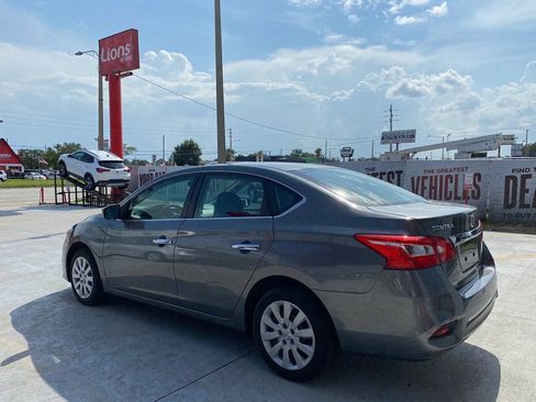Used 2019 Nissan Sentra S FWD image 4