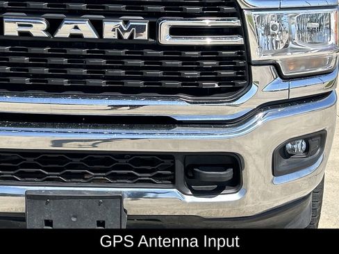 Used 2023 RAM 2500 Big Horn w/ Level 1 Equipment Group image 4