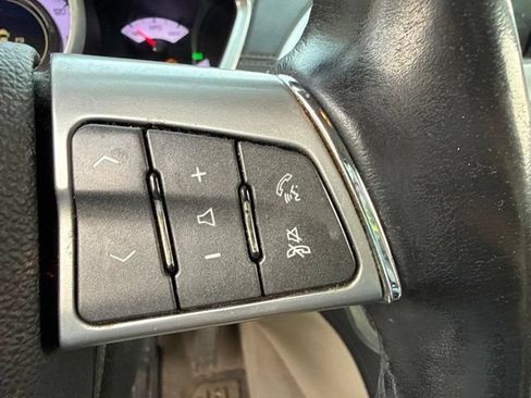 Used 2012 Cadillac SRX Luxury AWD/4WD image 18
