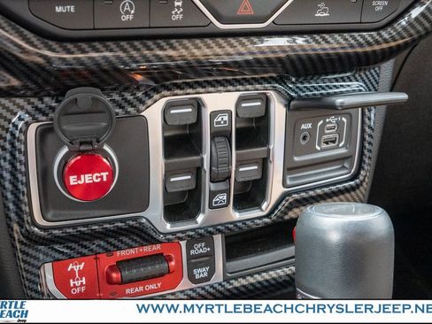 Used 2023 Jeep Gladiator Rubicon w/ Cold Weather Group image 22