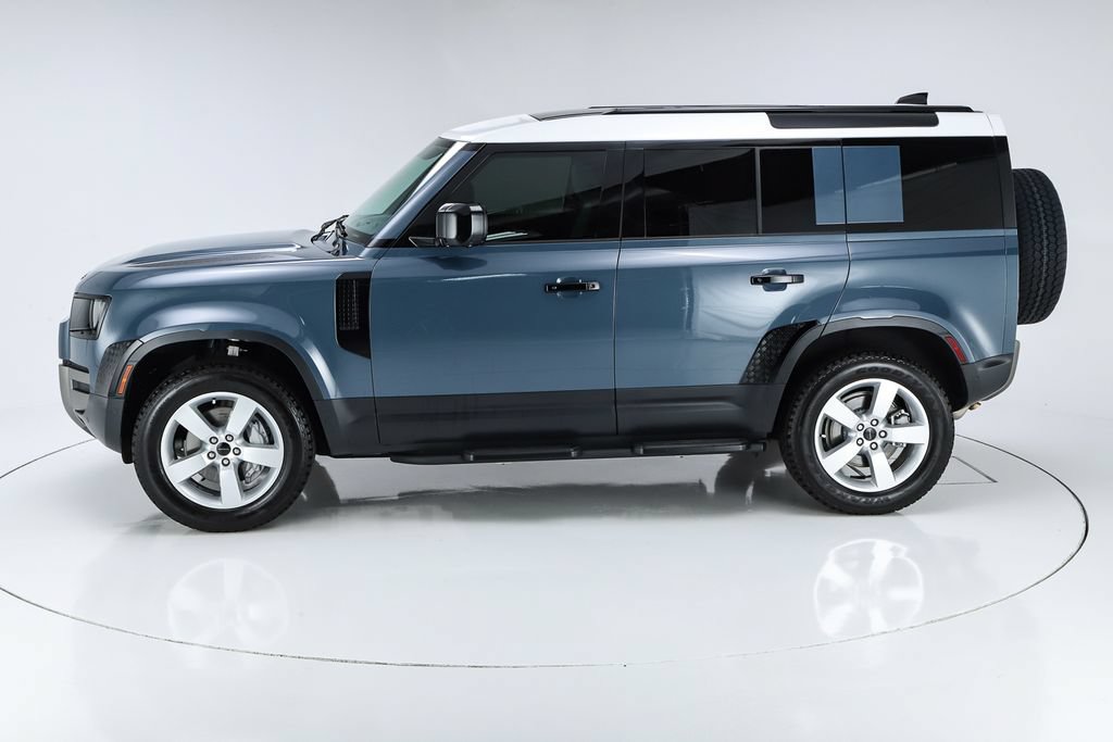 Used 2026 Land Rover Defender 110 S AWD/4WD image 40