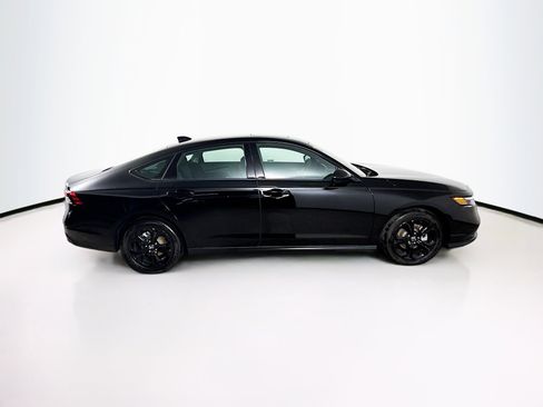 New 2025 Honda Accord SE image 2