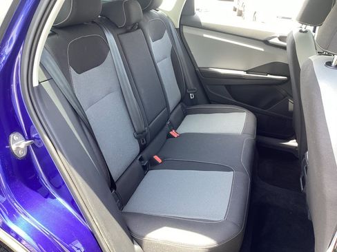 Certified 2024 Volkswagen Taos S FWD image 29