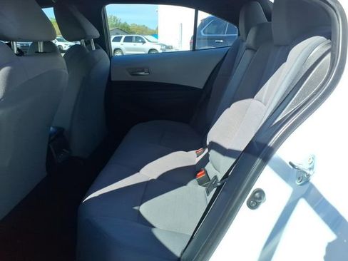 Used 2024 Toyota Corolla SE FWD image 16