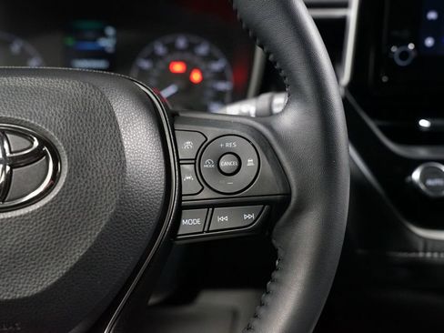 Certified 2025 Toyota Corolla SE image 13