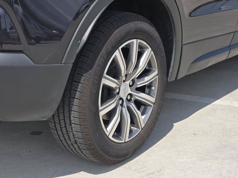 Used 2022 Cadillac XT4 Sport w/ Enhanced Visibility Package FWD image 12