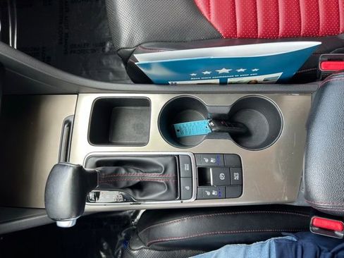 Used 2019 Kia Optima SX image 33