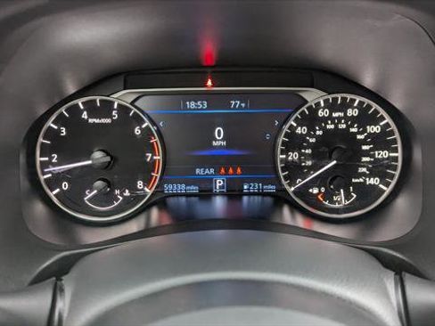 Used 2024 Nissan Altima 2.5 SV image 27