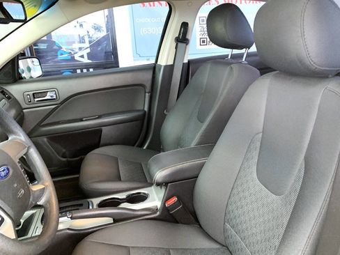 Used 2011 Ford Fusion SE w/ 202A Rapid Spec Order Code FWD image 12