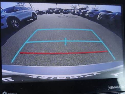 Used 2024 Toyota Camry SE image 25