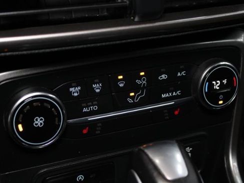 Used 2019 Ford EcoSport SE w/ SE Convenience Package image 21