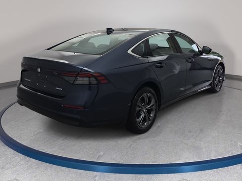 Certified 2024 Honda Accord EX-L image 5