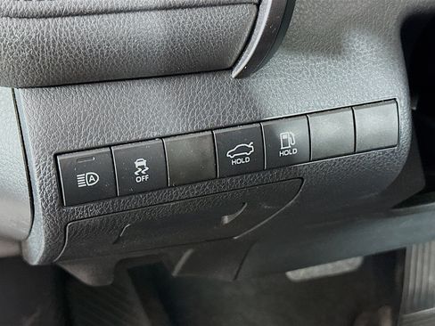 Used 2023 Toyota Camry XSE FWD image 17