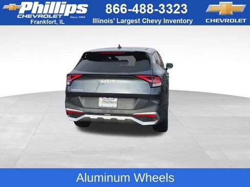 Used 2023 Kia Sportage LX image 8
