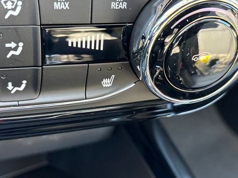 New 2026 Chevrolet Trax LT w/ Driver Confidence Package image 9