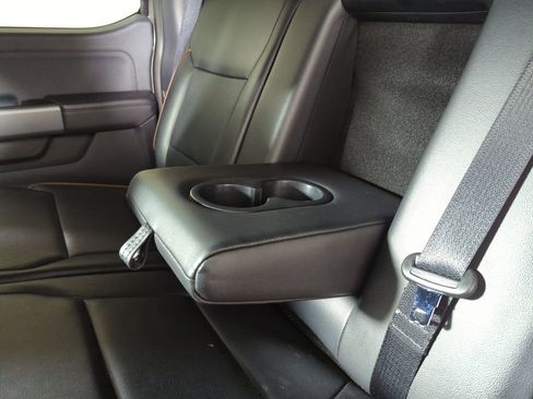 Used 2024 Ford F150 Lariat w/ FX4 Off-Road Package image 31