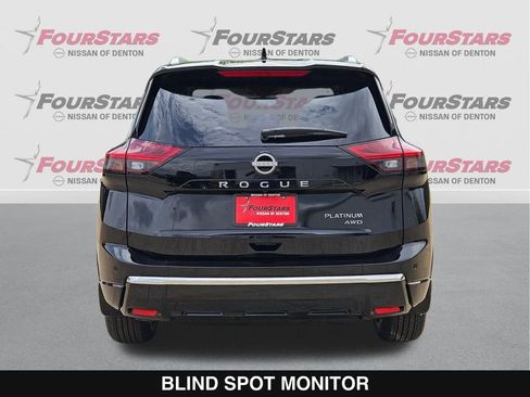 New 2026 Nissan Rogue Platinum image 5