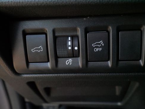 Used 2024 Subaru Outback Limited image 27