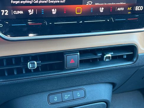 New 2025 Volkswagen ID. Buzz Pro S image 22