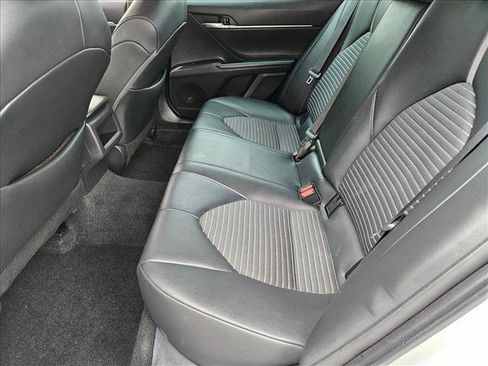 Used 2024 Toyota Camry SE image 17