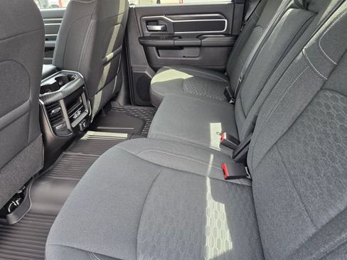 Used 2025 RAM 2500 Big Horn AWD/4WD image 25