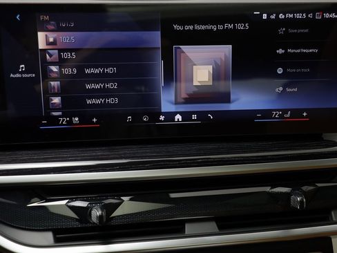 New 2026 BMW X6 xDrive40i w/ Climate Comfort Package image 9