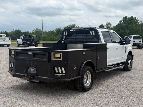 Used 2019 Ford F350 XLT w/ XLT Premium Package AWD/4WD image 5