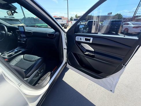 Used 2021 Ford Explorer ST w/ Equipment Group 401A AWD/4WD image 25