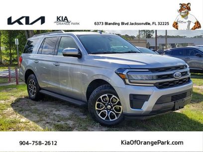 Used 2024 Ford Expedition XLT
