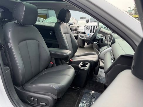 Used 2023 Hyundai Ioniq 5 Limited image 39